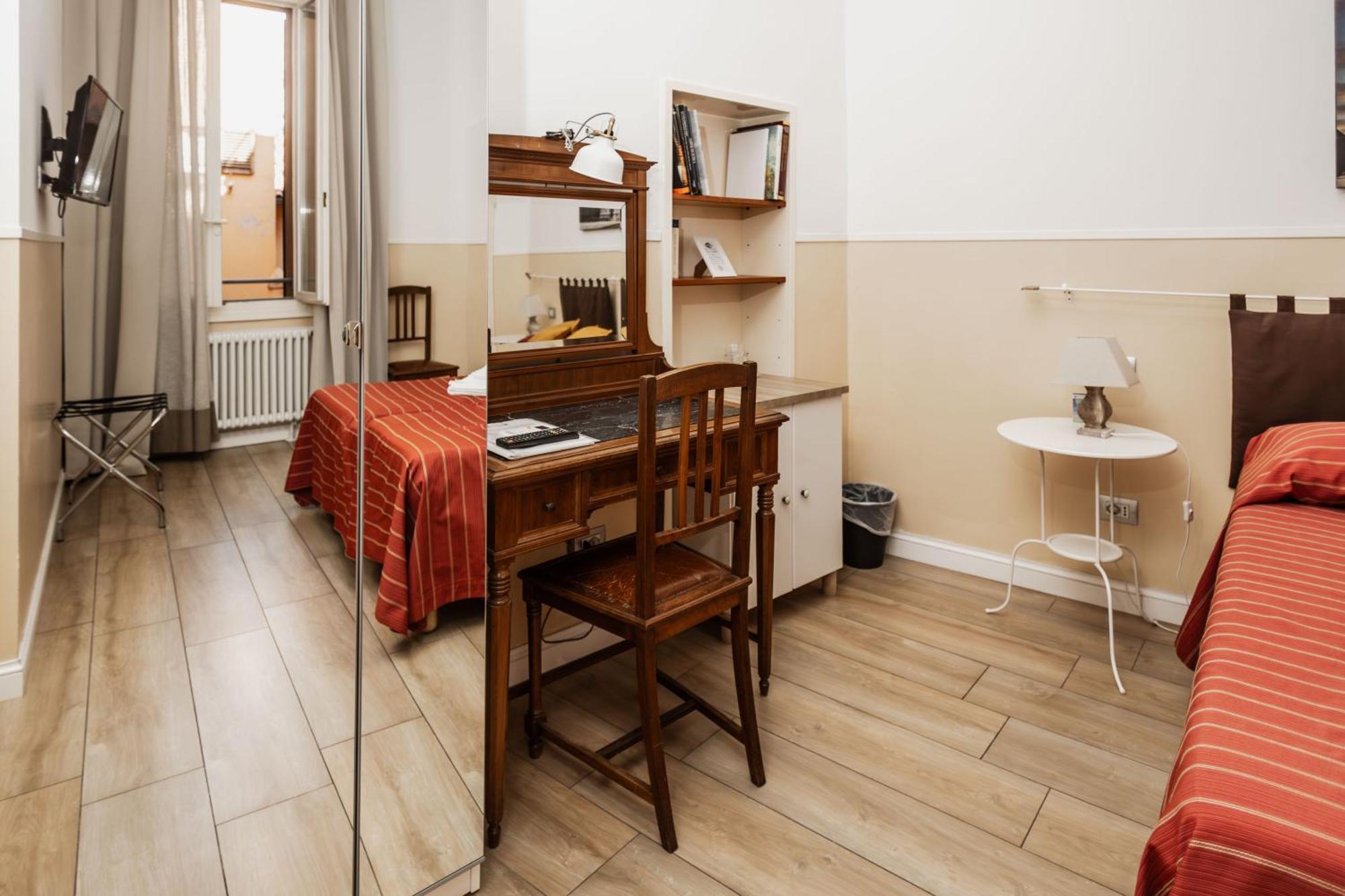 Il Tiro Rooms Bologna Exterior photo